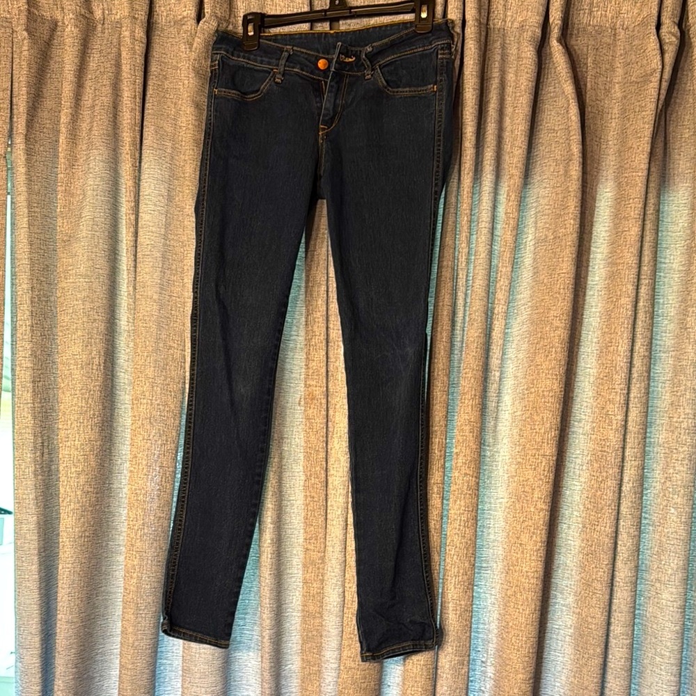 3/$30! 🛍️ Women's Blue Jeans
